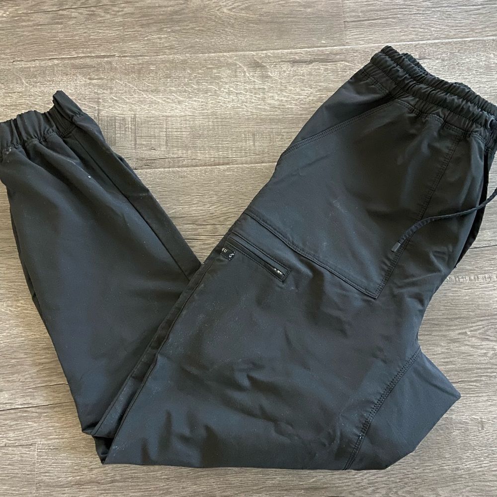 Jaanuu Men’s Black Jogger Pants - Picture 2 of 3